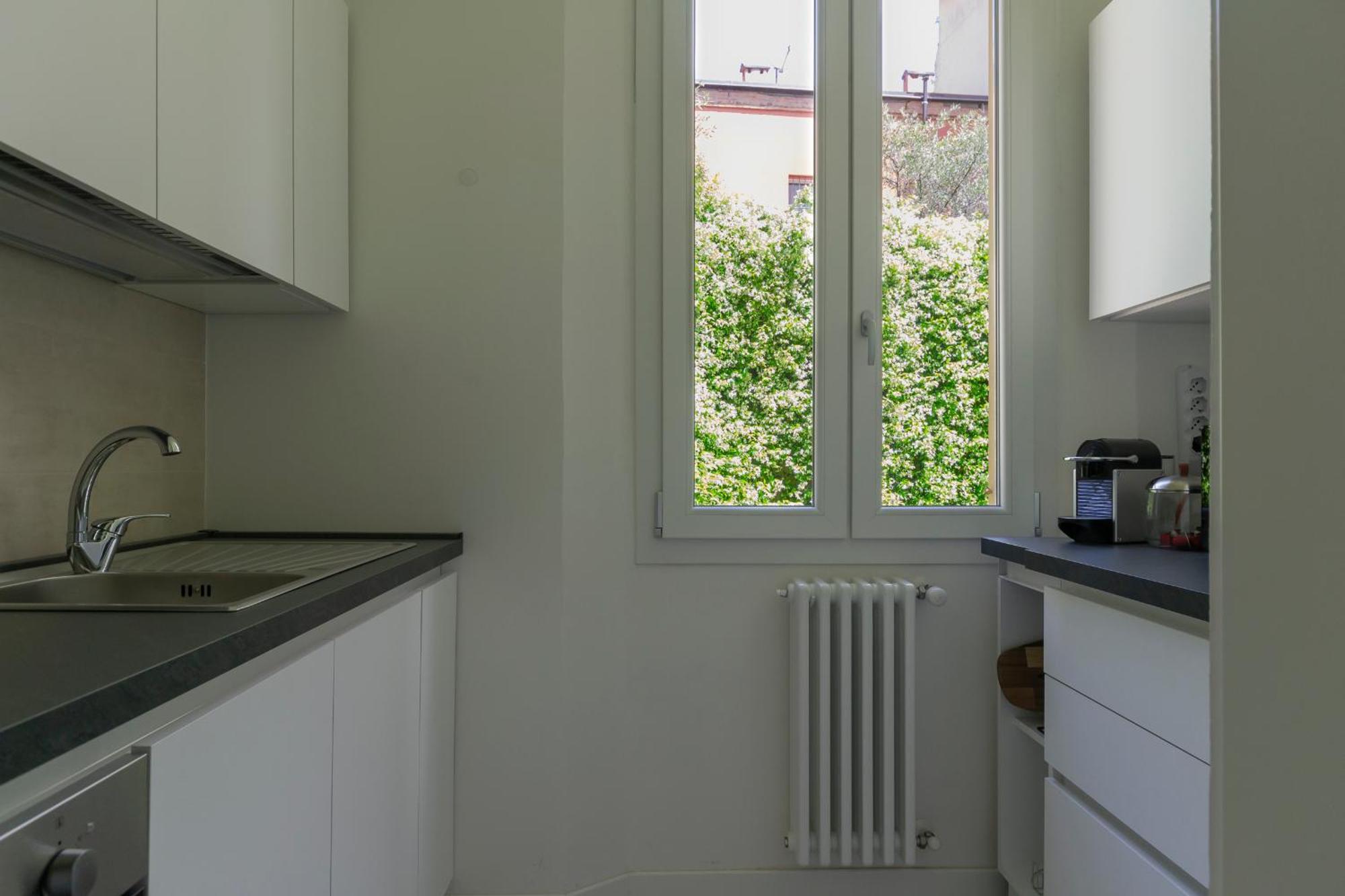 Apartment Amos - 5 Minutes From Piazza Maggiore بولونيا المظهر الخارجي الصورة