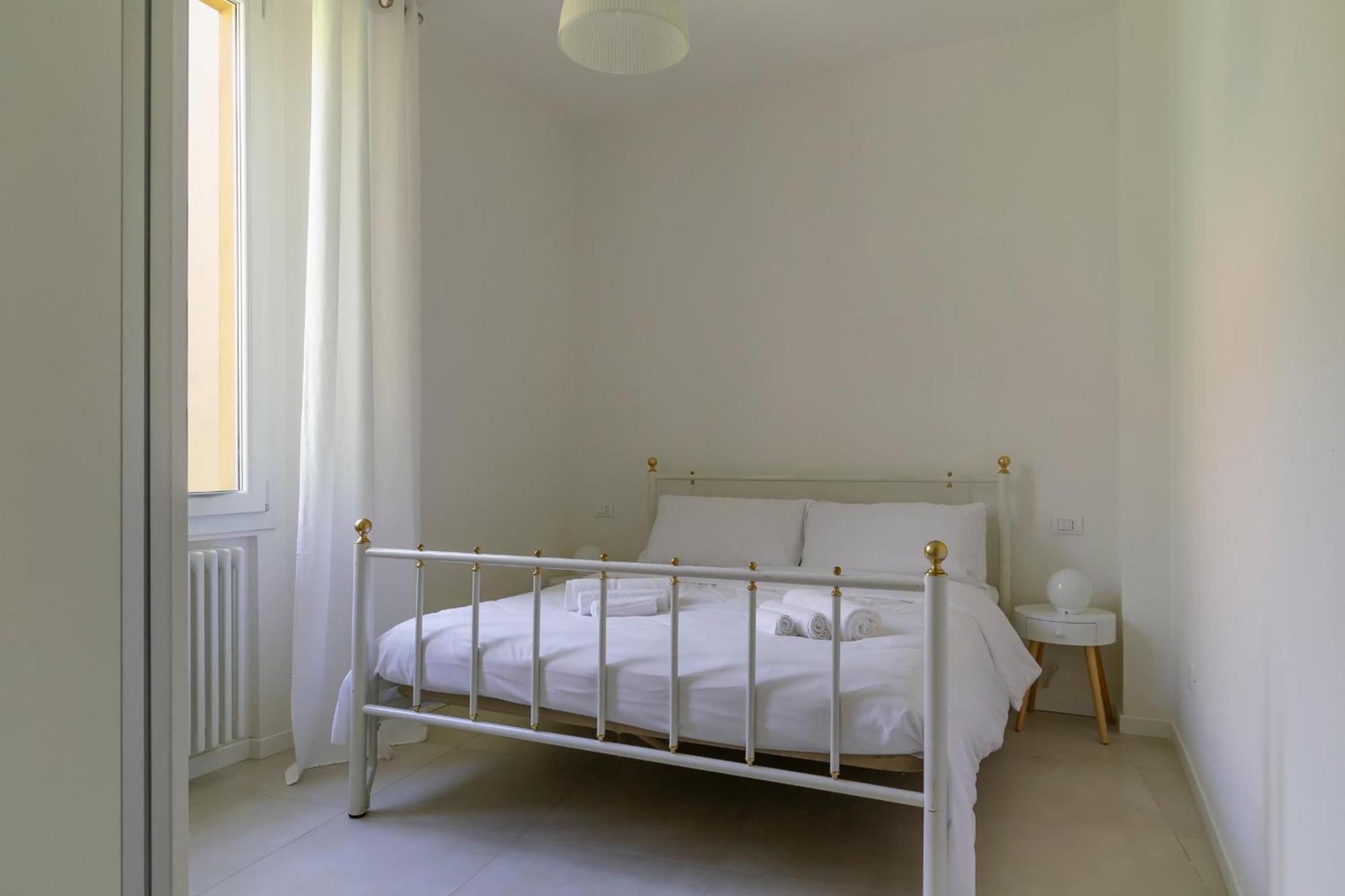Apartment Amos - 5 Minutes From Piazza Maggiore بولونيا المظهر الخارجي الصورة