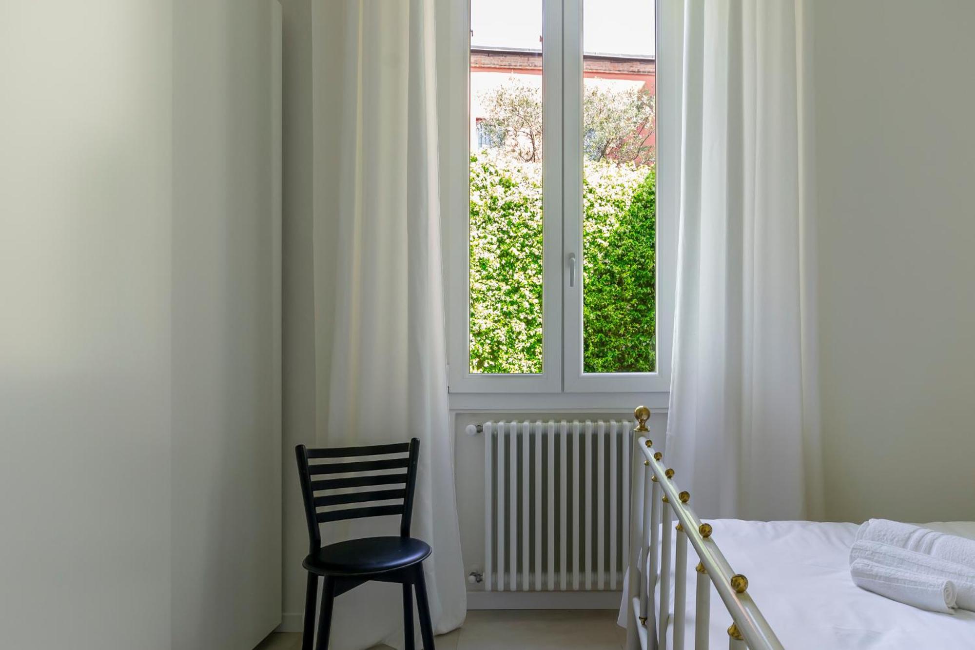 Apartment Amos - 5 Minutes From Piazza Maggiore بولونيا المظهر الخارجي الصورة