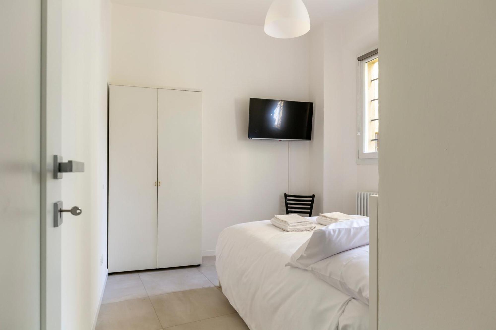 Apartment Amos - 5 Minutes From Piazza Maggiore بولونيا المظهر الخارجي الصورة
